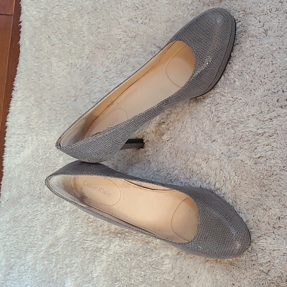 Stilettos - Picture 3 of 7